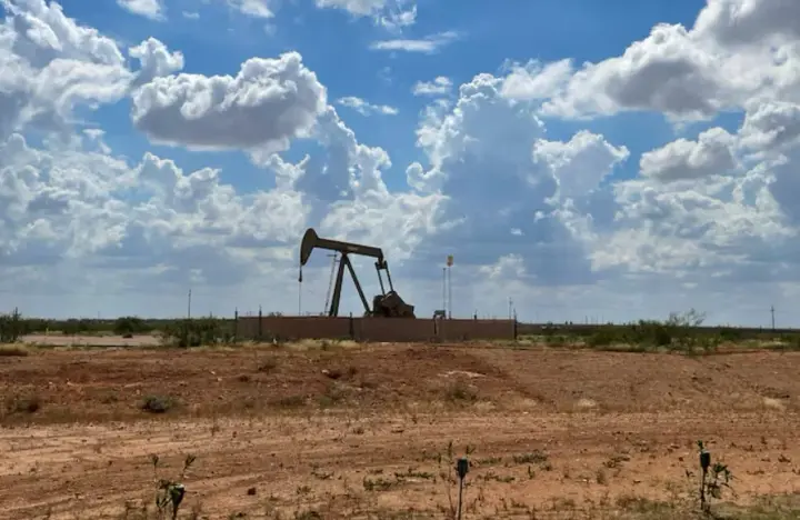 Oil prices drop to seven-week low following cessation of attacks between Iran and Israel