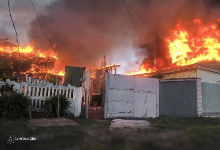 российский дрон попал в жилой сектор Глухова - тяжело ранена 14-летняя девочка