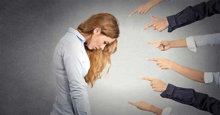 How to recognize toxic communication and protect your own boundaries