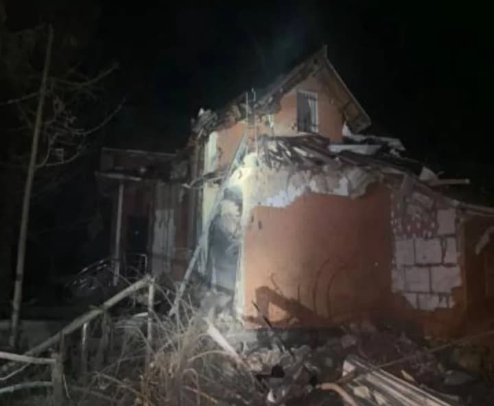Через удар росіян по Запорізькому району постраждали двоє літніх людей