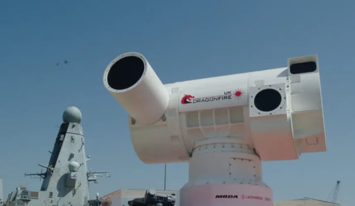 Британія прискорює розробку бойового лазера DragonFire, який можуть передати й Україні