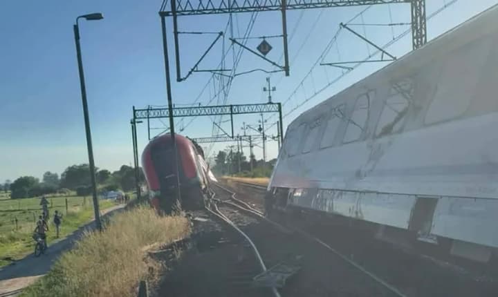 У Польщі зіткнулися два пасажирські потяги, є постраждалі