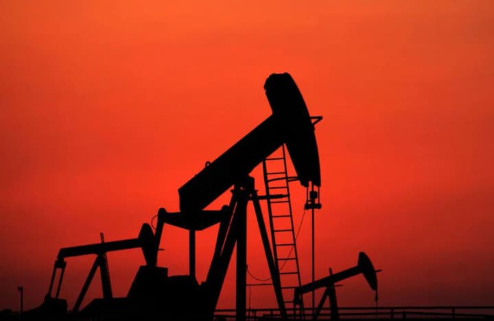 Oil prices rise again after civilian vessel shelling in the Strait of Hormuz