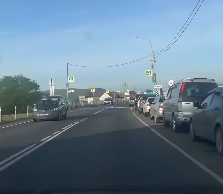 Паливна криза охопила майже всю росію: черги, ліміти, імпорт бензину та режим НС - відео 