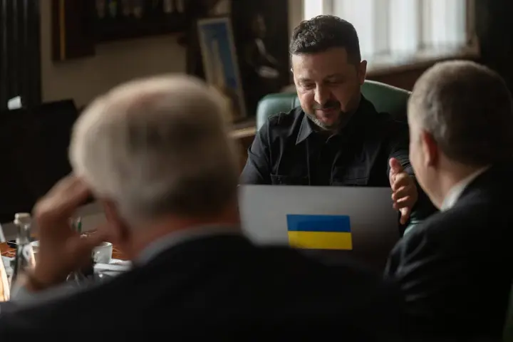 Zelenskyy and Rinkēvičs discussed defense cooperation and Ukraine's EU accession