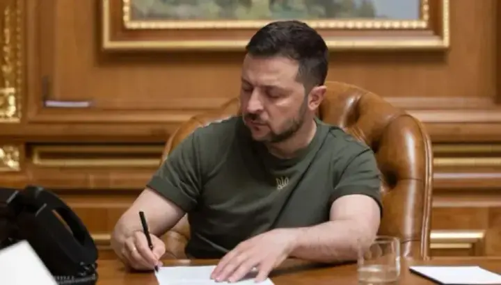 Зеленський звільнив послів України в Омані, Кіпрі, В'єтнамі та Камбоджі