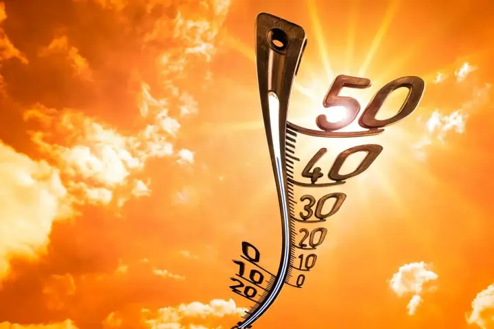 Extreme heat breaks records in Europe, nearly 1,000 additional deaths in France