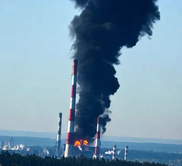 Russia's economy is barely holding on, the Kremlin can no longer hide the consequences of Ukrainian attacks 