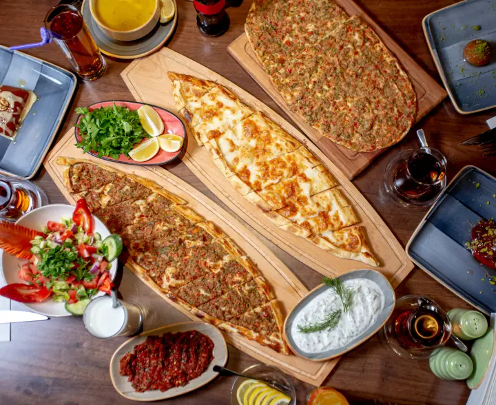History and the most common dishes of Turkish cuisine 
