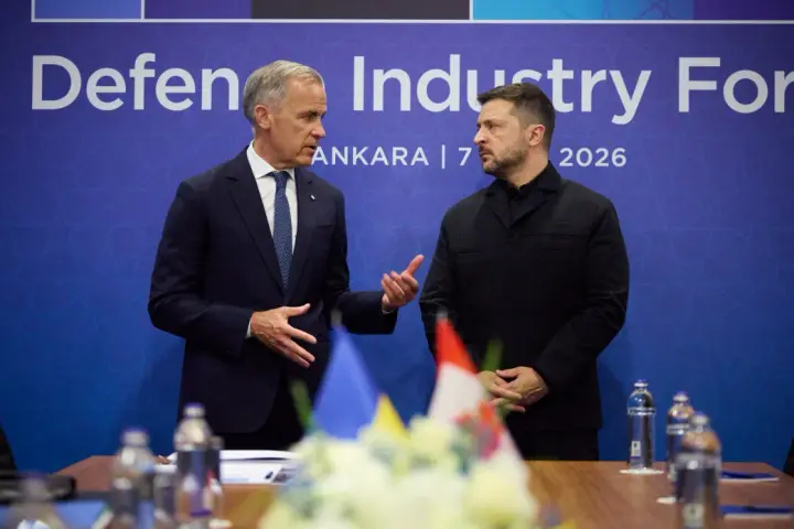 Канада оголосила про новий пакет підтримки на 900 млн доларів - Зеленський зустрівся із Карні і обговорив Drone Deal