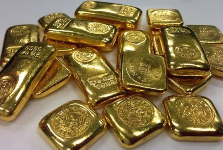 Ціни на золото впали нижче $4000 за унцію через загострення навколо Ормузької протоки
