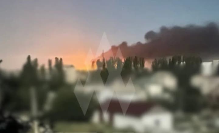 В Донецке, Бердянске и Мелитополе прогремели взрывы и произошли перебои со светом и интернетом – "АТЕШ"