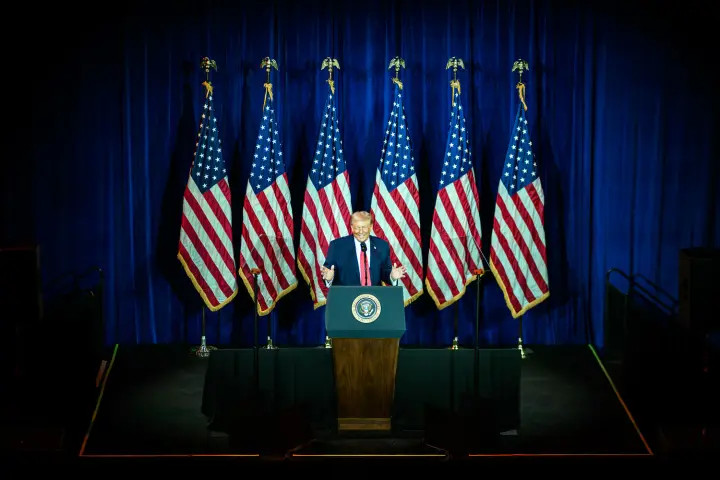 Trump announced resumption of negotiations with Iran on Monday