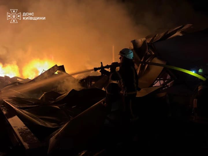 ДСНС показала наслідки масованої ракетної атаки рф на Київщину