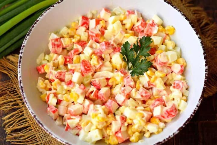 Top 7 crab salads for every taste
