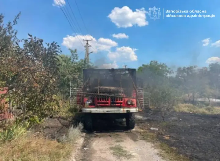 На Запоріжжі двоє рятувальників постраждали при повторній атаці рф