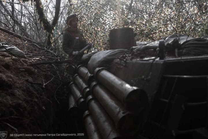 More than 190 combat engagements took place, and the enemy launched 6,500 drones — the General Staff on the situation at the front