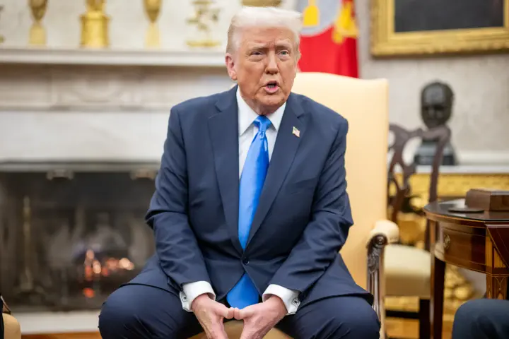 Трамп після заморозки судом бальної зали Білого дому заявив про "загрозу нацбезпеці" і анонсував апеляцію