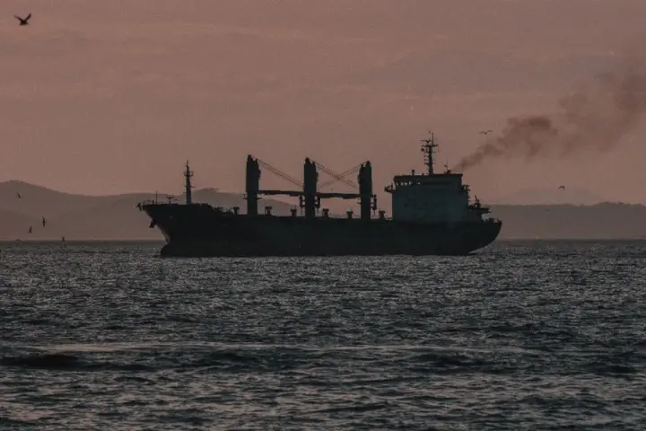 Intelligence officials said that Russia is accelerating the creation of an LNG “shadow fleet”