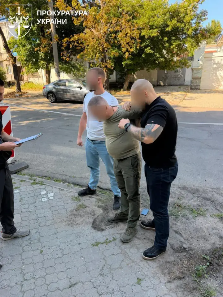 The head of the Mykolaiv regional Territorial Recruitment and Social Support Center was detained for a $15,000 bribe — Prosecutor General