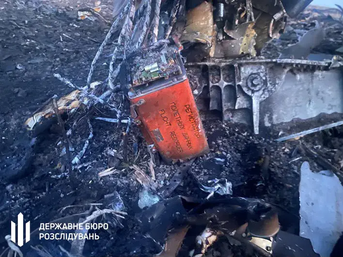 Su-24M crash in Khmelnytskyi region: specialists deciphered the flight recorder, a bird may have caused the aircraft’s damage