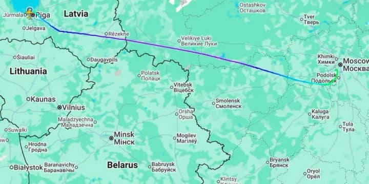 Russia claims that a U.S. military aircraft landed in Moscow