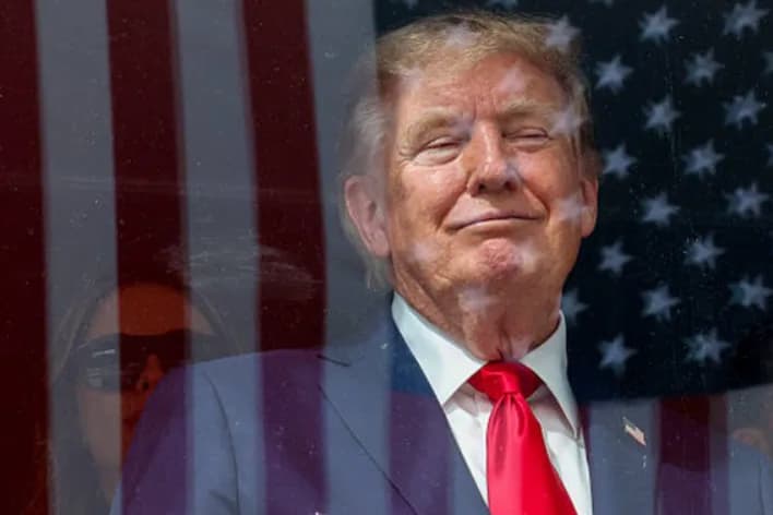 Трамп зустрінеться з нафтопереробниками через високі ціни на пальне у США – Bloomberg