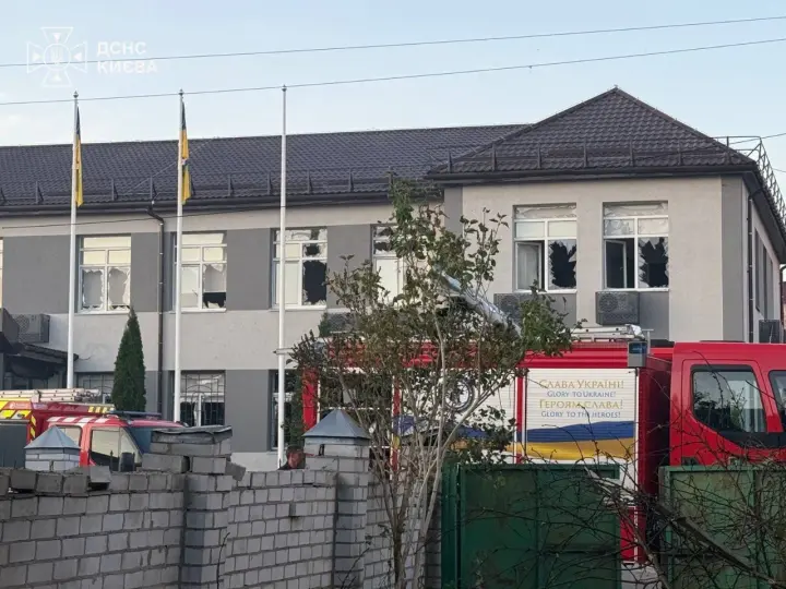 Киев продолжают атаковать российские реактивные дроны: в столице последствия в трёх районах
