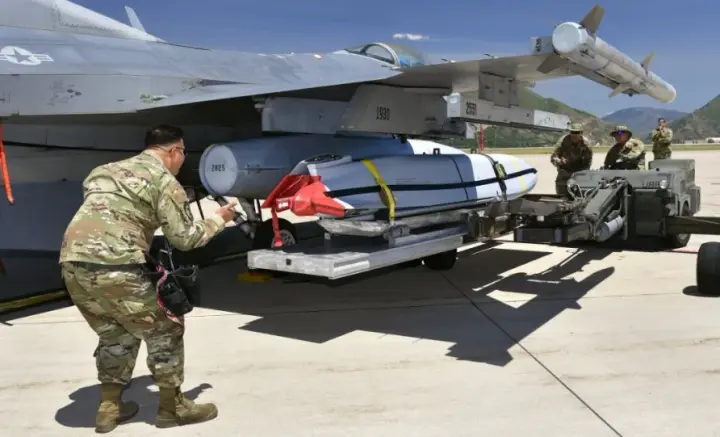 Німеччина відклала закупівлю далекобійних ракет JASSM-ER для F-35 через зміну пріоритетів після вторгнення рф