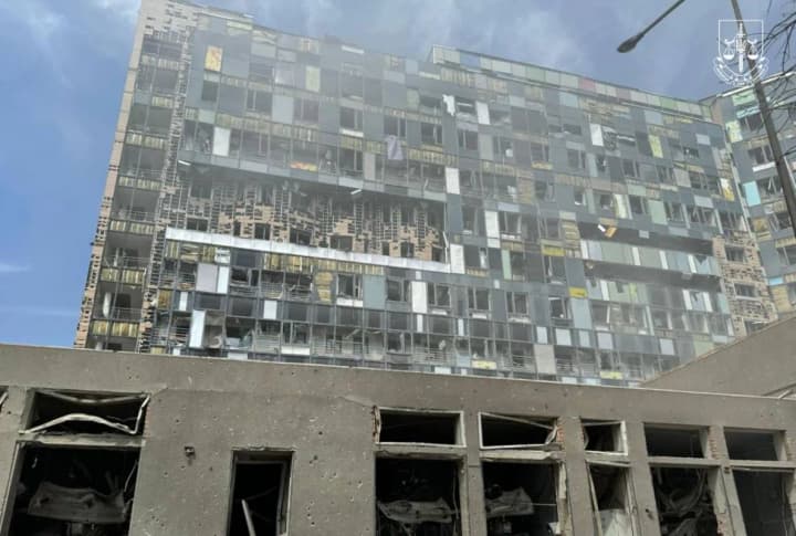 Двом російським командирам оголосили підозри за удари по "Охматдиту" та "Сапфіру"