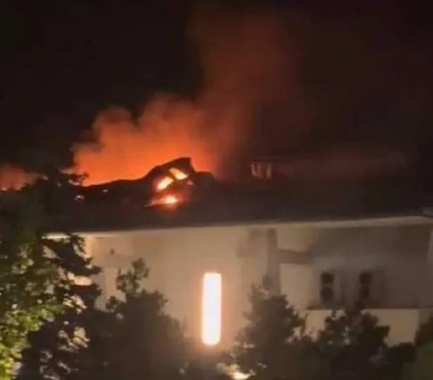 У махачкалі під час атаки дронів пролунали вибухи біля морського порту та театру – OSINT