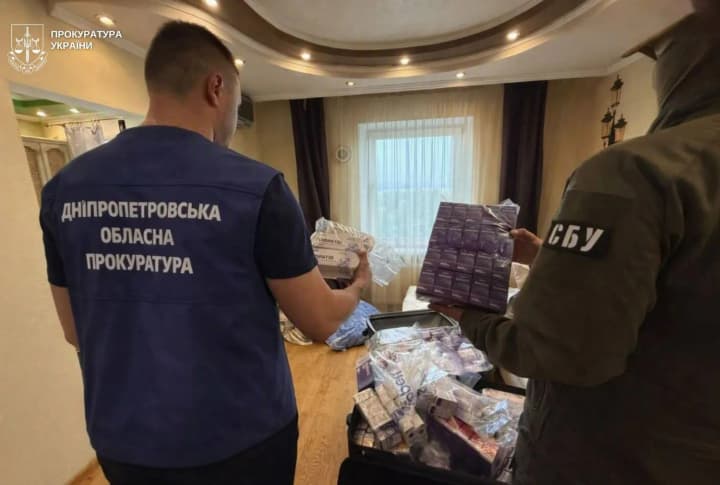 More than 250 searches are being conducted in Ukraine over the counterfeit weight-loss drug "Biopatid"