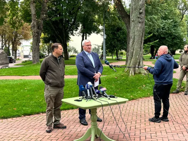 "Терор путіна стукає у двері ЄС і НАТО" - Сибіга закликав посилити санкції після удару по залізниці біля кордону з Польщею
