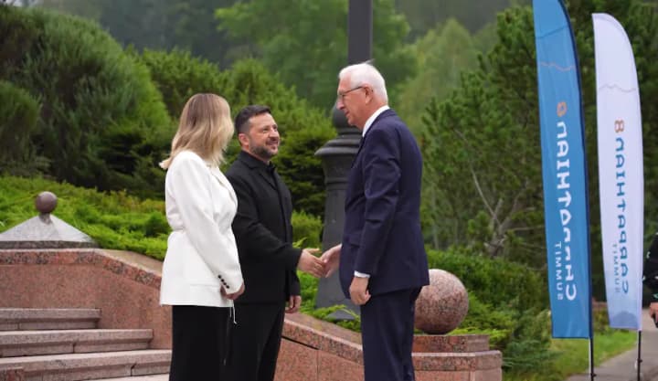 The first summit of the "Carpathian Eight" C8 has begun in the Carpathians