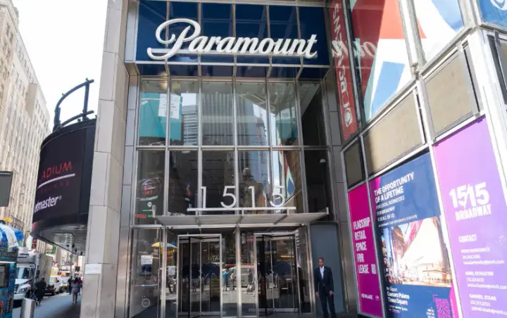 After months of disputes, Paramount and Warner Bros.’ $110 billion merger has finally made progress