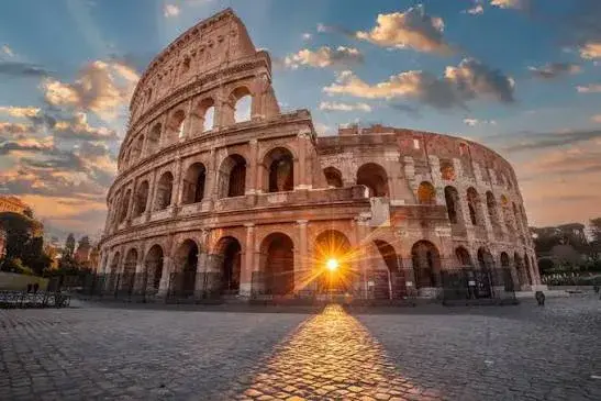 In Rome, the Colosseum was closed for the first time since the pandemic due to an accident 