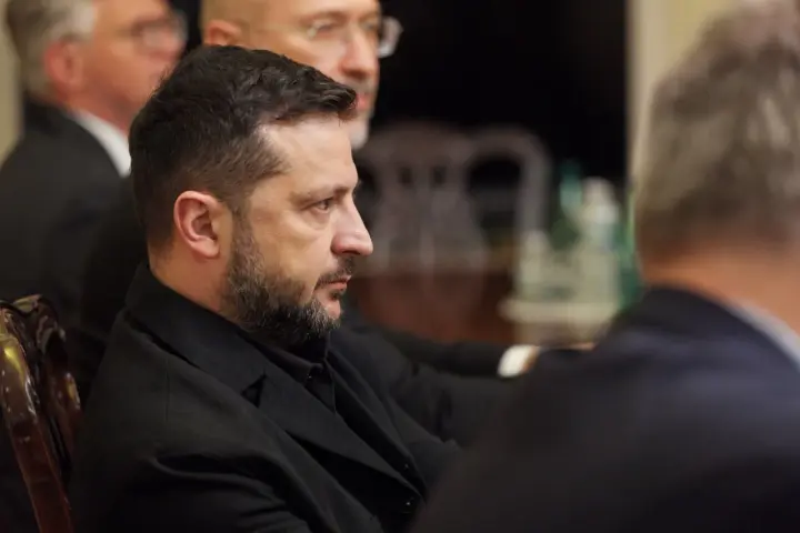 "Цю війну росія без тиску не завершить": Зеленський зустрівся з конгресменами