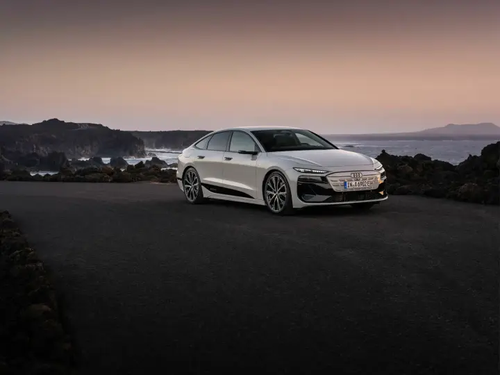 Електрокар Audi встановив рекорд Гіннеса, проїхавши 1338 км на одному заряді