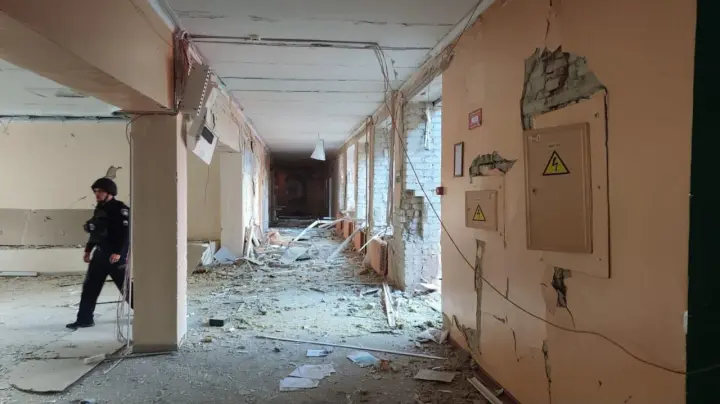 "Just complete bastards" — Zelenskyy said that the enemy dropped four guided aerial bombs on the center of Sumy; there are fatalities