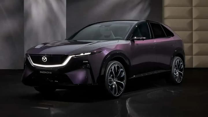 Електрокросовер Mazda отримав зовнішній динамік без фільтра нецензурної лексики