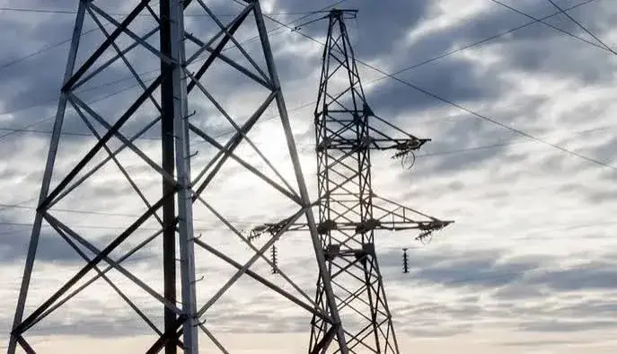 У п’яти областях України через обстріли рф є проблеми з електропостачанням