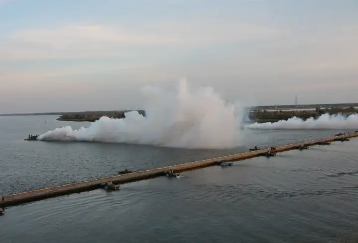 Military reserves may be needed for pontoon crossings over the Dnipro in Kyiv – Defense Express