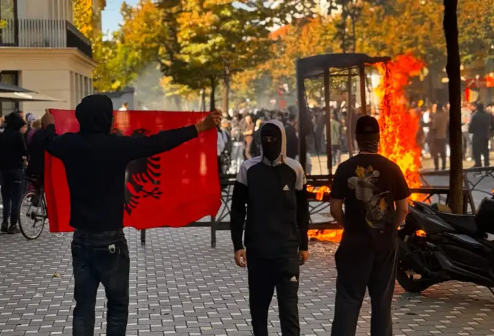 Albania’s capital engulfed by mass unrest – protesters set buildings on fire and storm ministries