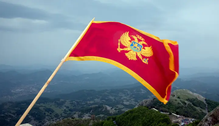 Черногория меняет правила временной защиты для военнообязанных украинцев
