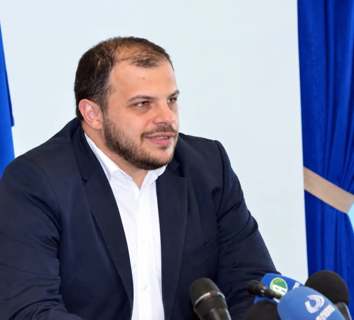 The leader of the European Solidarity faction in the Odesa Regional Council concealed apartments and millions he “earned” from reserving deferments, media report