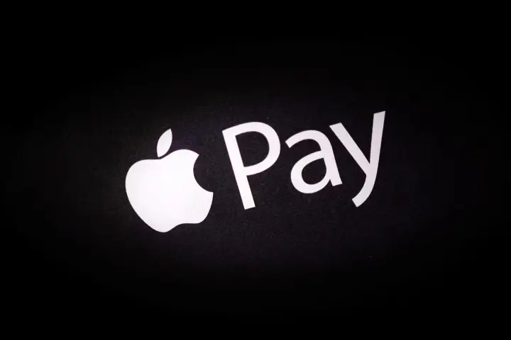 У Британії хочуть послабити контроль Apple над безконтактними платежами - що пропонують