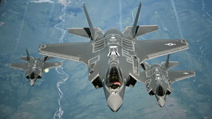 Pentagon and Lockheed have agreed to produce 850 F-35 fighter jets