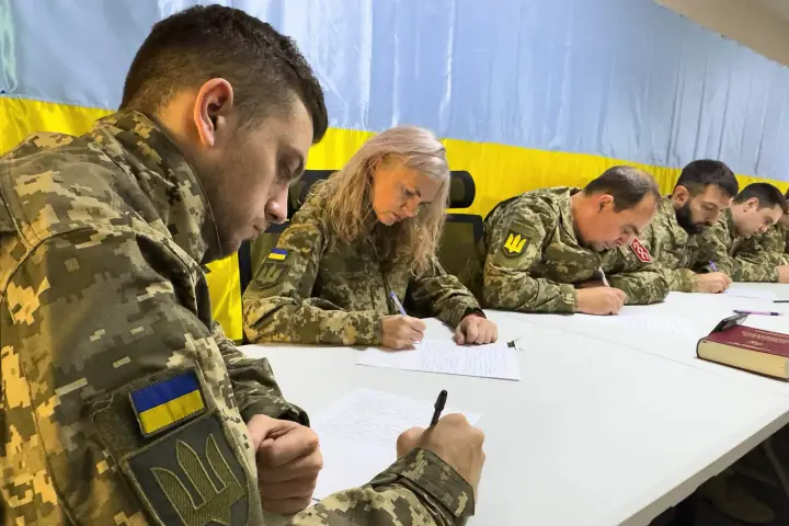 In the trenches, on duty and in shelters: how Ukraine held the National Unity Radio Dictation
