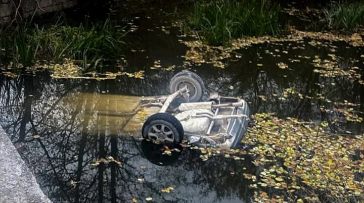 In the Khmelnytskyi region, the bodies of three children were found in a car pulled from a river