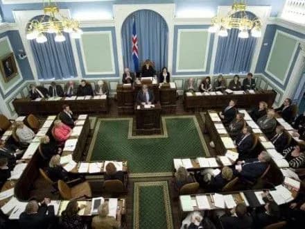 vibori-do-parlamentu-startuvali-v-islandiyi